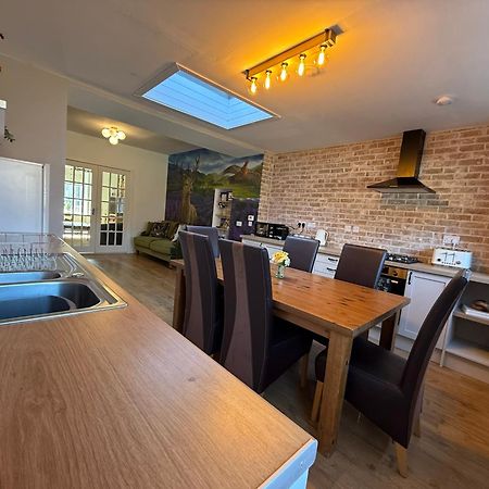 Wells Street Cottages No 26 By The River Ness Inverness Ngoại thất bức ảnh
